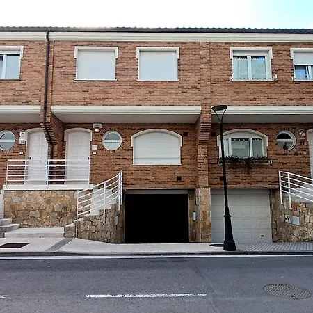 Confort Adosado Con Terrazas -garaje- Tatil Evi Orio